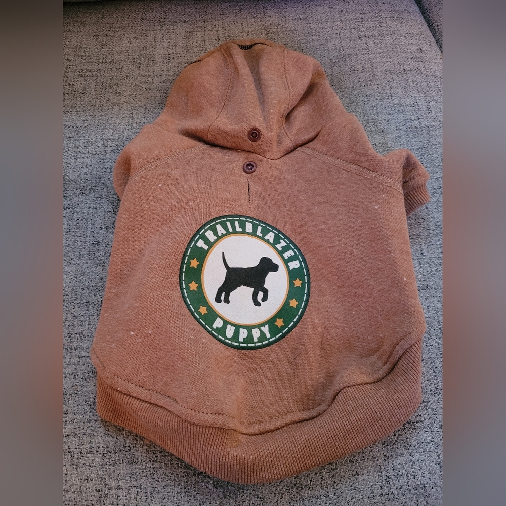 Dog coat. Size XS by Bailey & Bella.